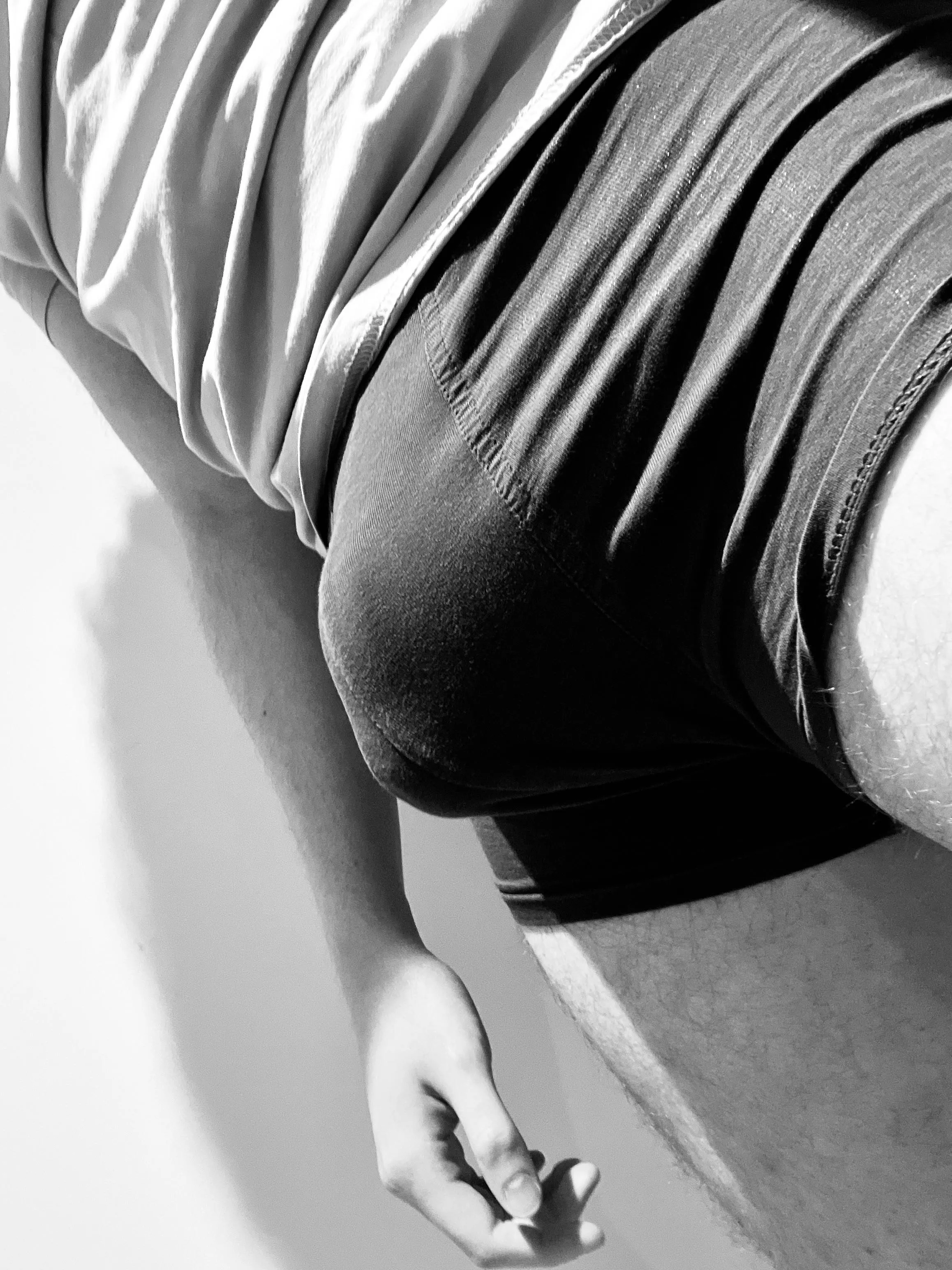 For those asking in my dm, yes, it’s big posted by Pierrot_After_Dark_