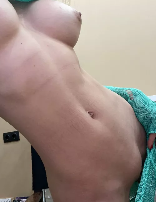 Forcing myself to cum makes me feel much better when I know that strangers are probably jerking off on my body! by sweet_kiss69