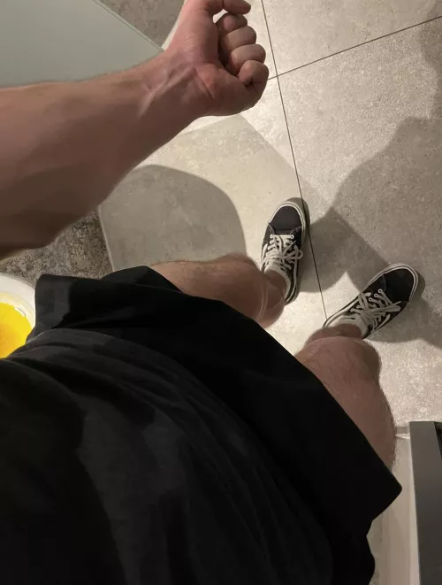 Forearm and legs by blondboyjan