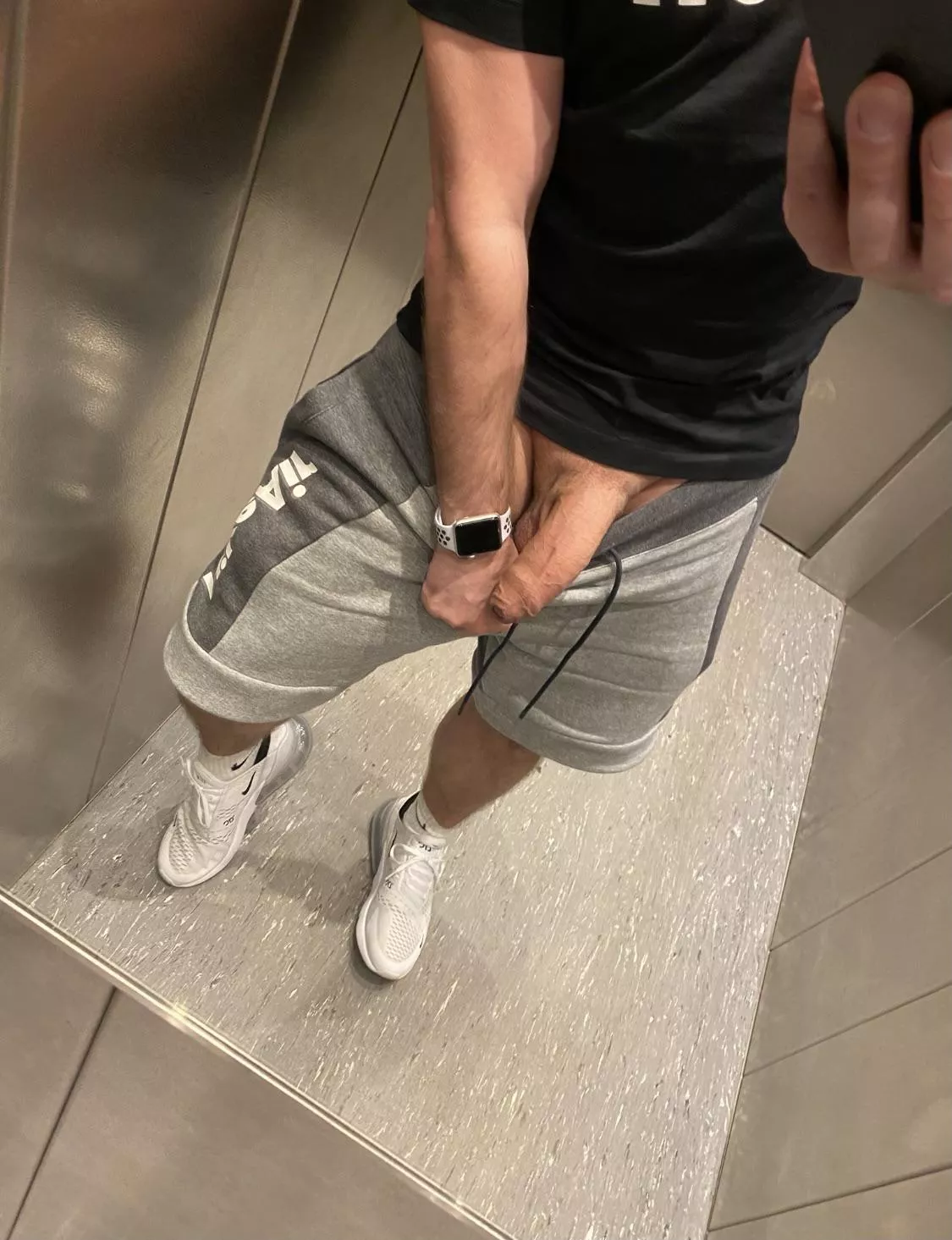 Foreskin Friday freeball posted by toffs25