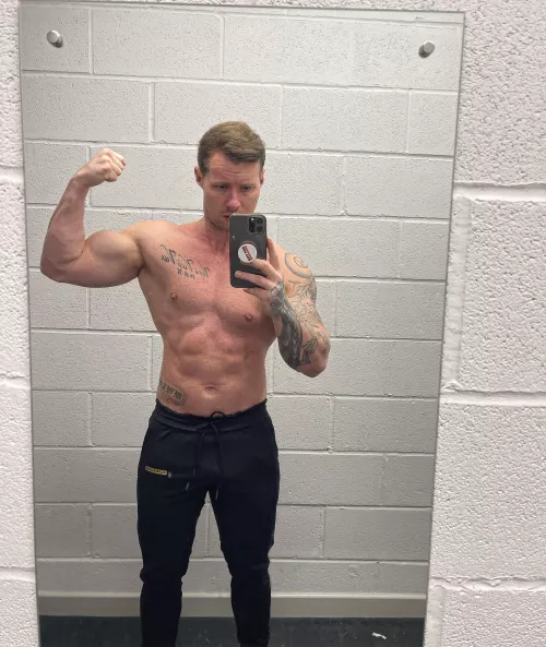 Forever Making Gains 🔥 by ZyzzBrah91