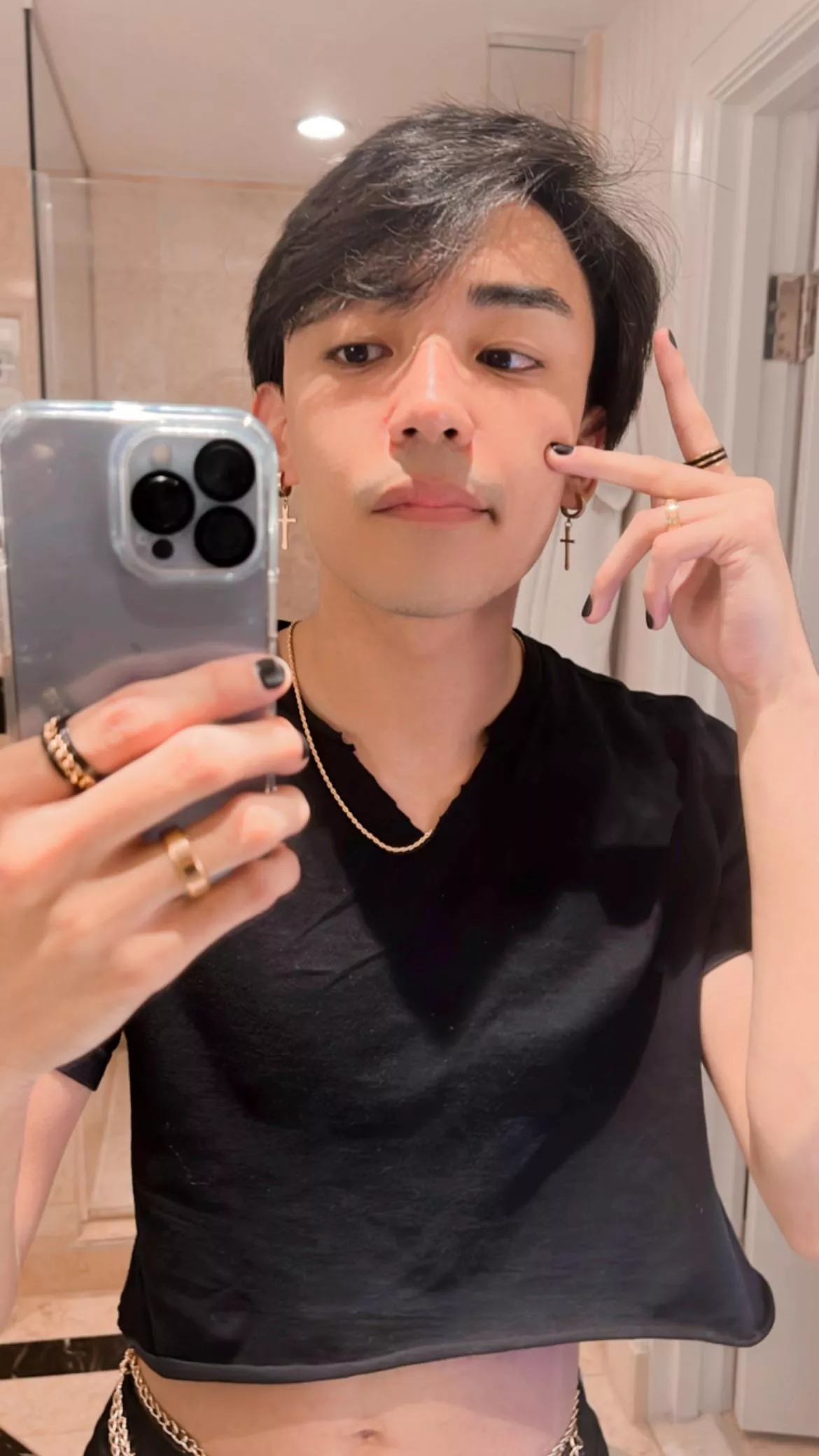 Forgot to post my edc day 1 fit here! It was too cold though 😭 posted by kazu_97