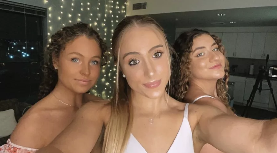 Formal night by navywavytavy