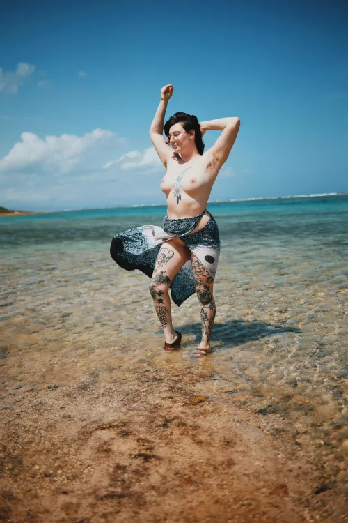 found a new beach spot by rachelly_rae