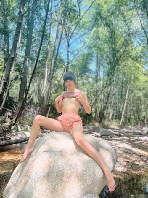 Found a peaceful trail just outside of busy Los Angeles by jenmoonsyou