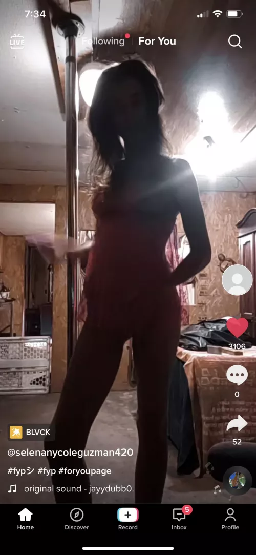 Found this on my fyp link in comments. by Kingofthenorth6969