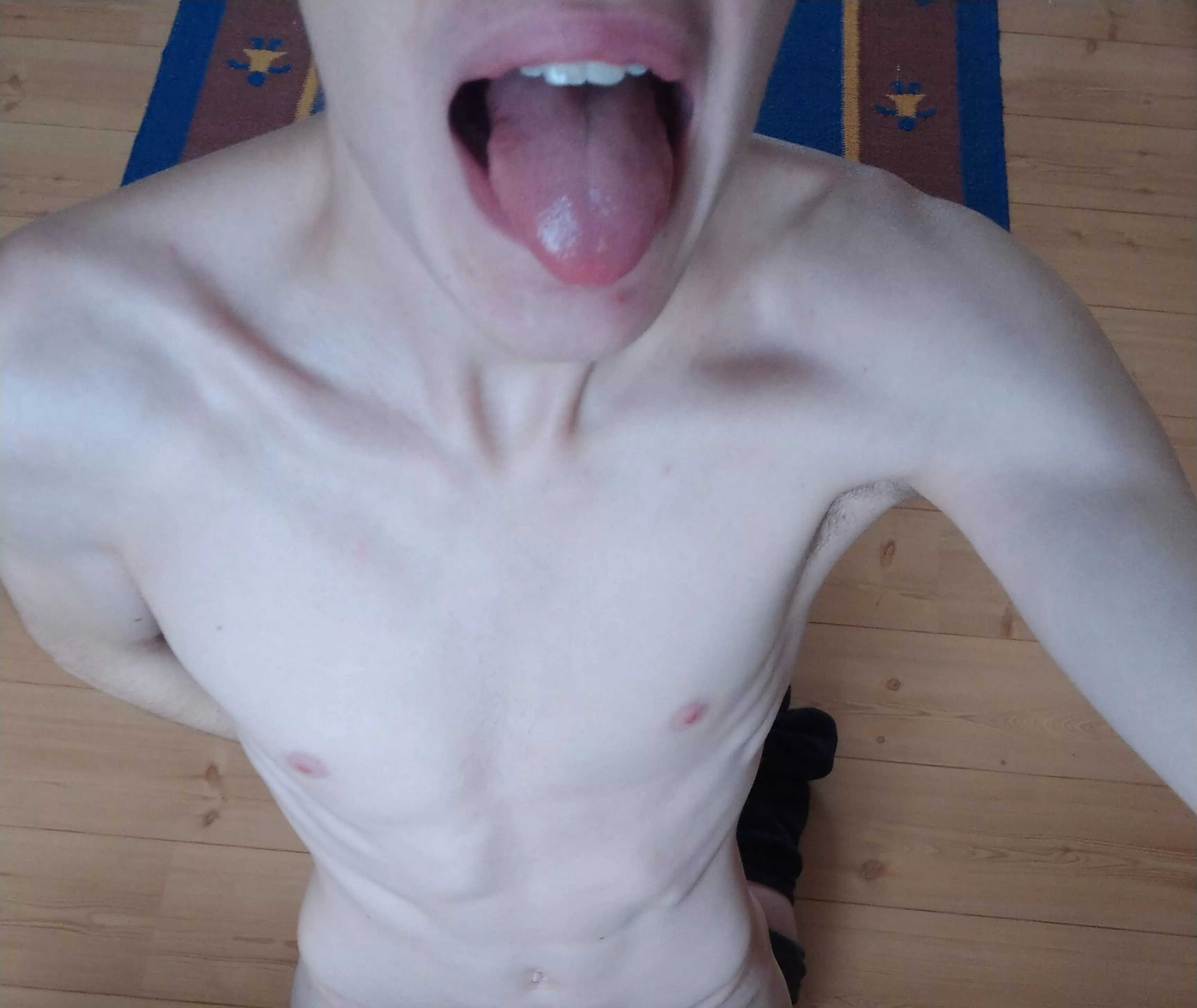 Found this weird pic posted by ArrakhBoi