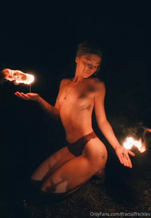 fractalfreckles by SuddenlyAFT