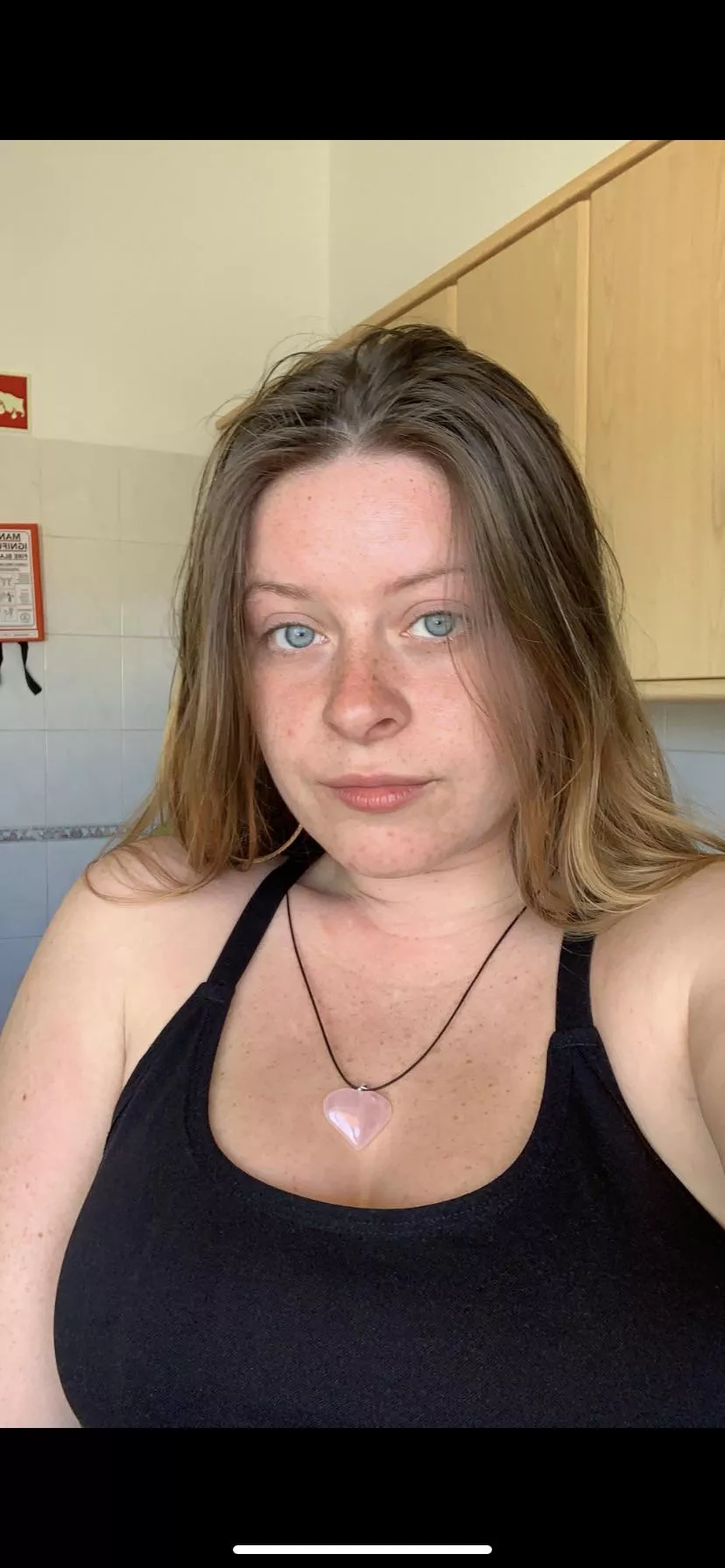 freckles come out in the sun 🌞 posted by Trap_rosa