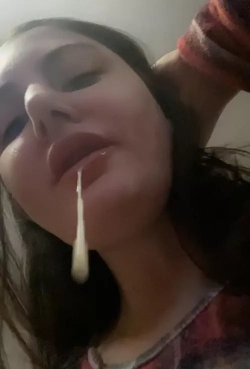 🚨 Free OF page! Southern beauty with a flawless body! Let me spit on you!! Come see me. Info in comments!! by GirlMechanicKris