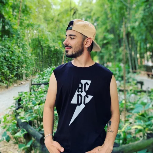 Free ⚠️ Only.. by Juanesgir