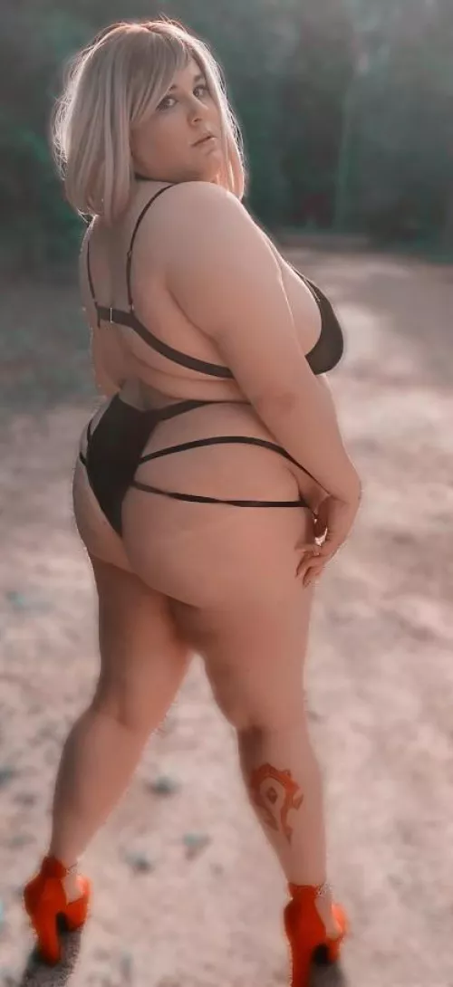 Free to follow 💜 BBW babe 😈I offer custom content ❤️ daily uploads 🌸 by Godfrey54