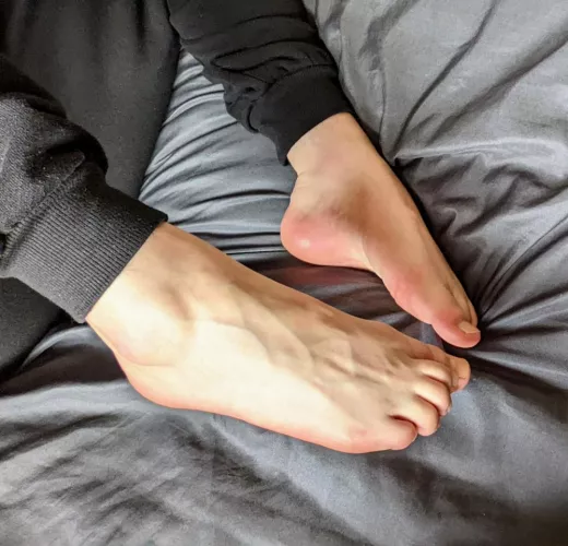 fresh and moisturised, but veryy tired feets 🤭 by Nervous-Procedure584