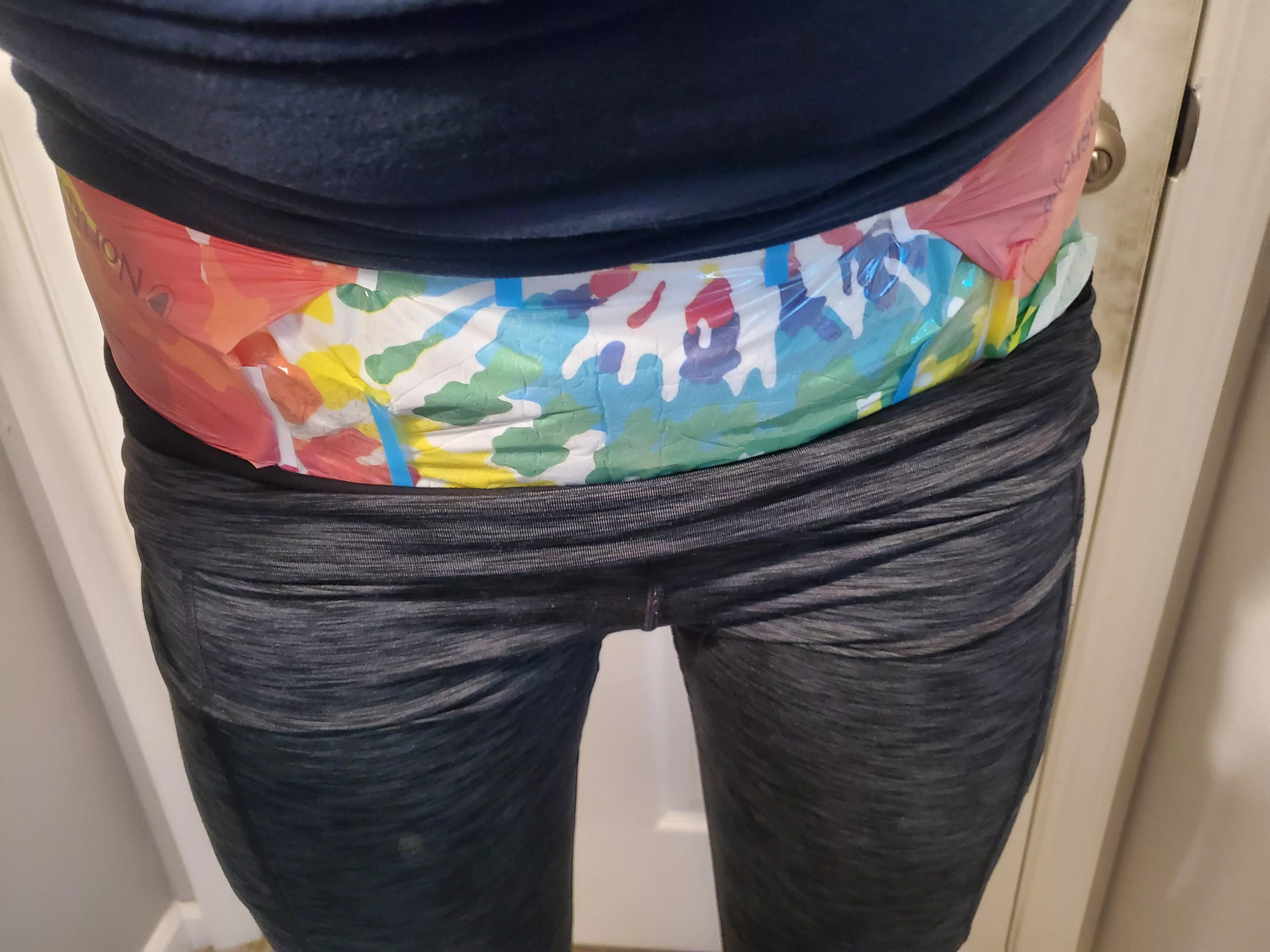 fresh diapey under my yoga pants posted by diaperedsteph