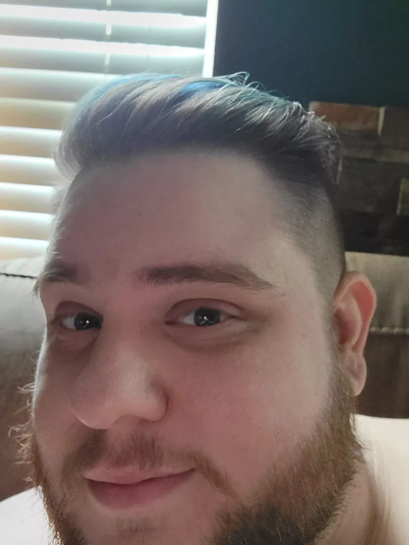 fresh new cut, dyed it grey and a royal blue highlights. good or not? posted by East_Ad7132