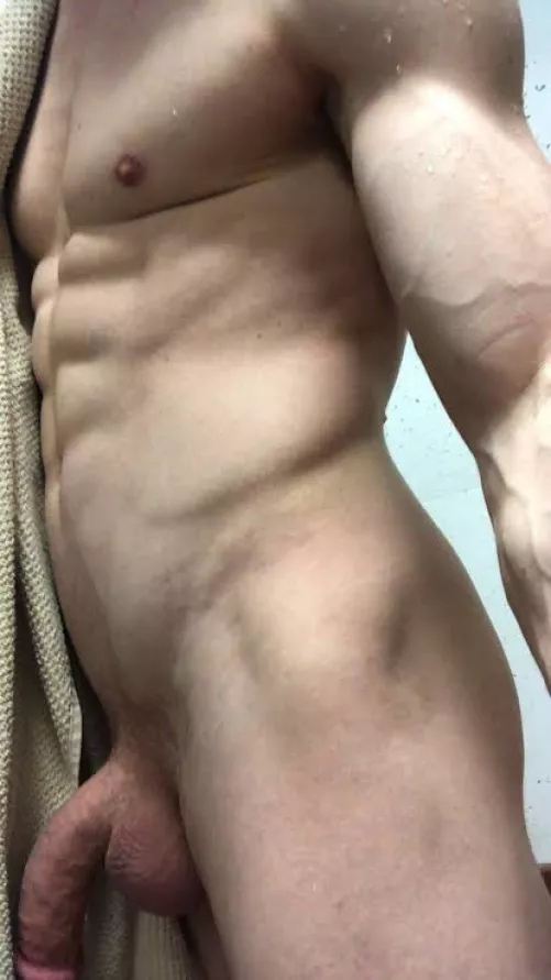 Fresh out of the shower. by 06bigdaddy90