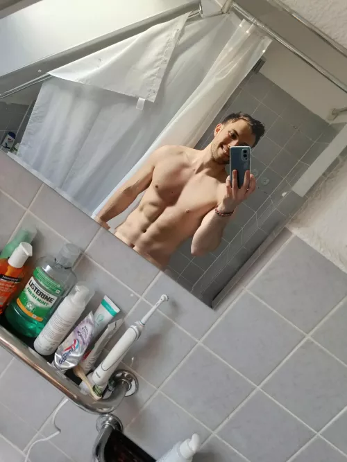 Fresh out of the shower by Taylor_Matt_