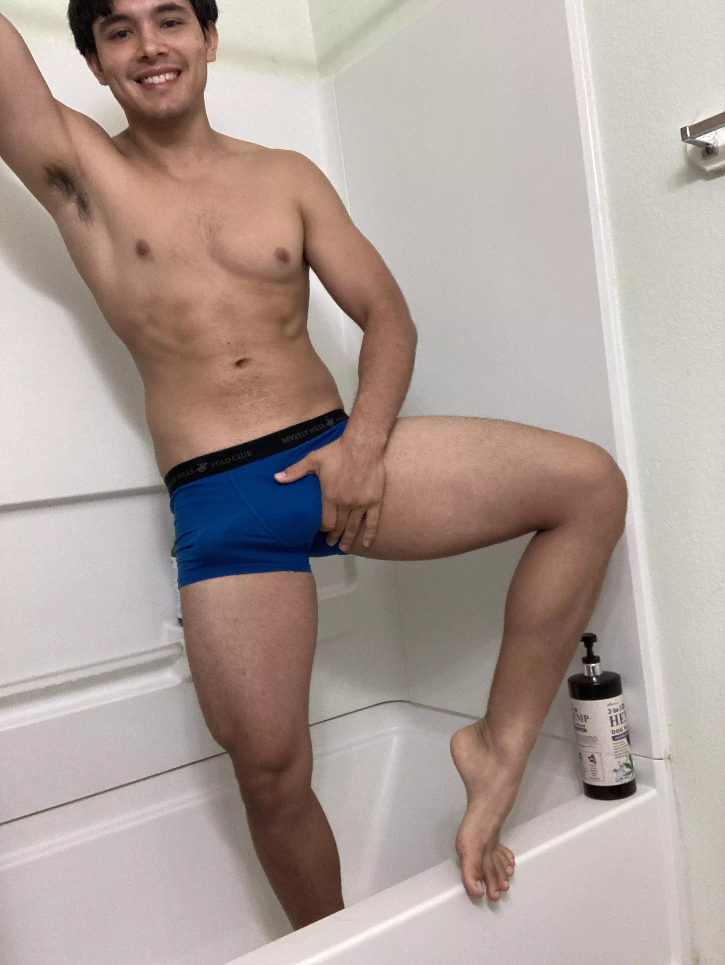 Fresh out of the shower and hard🍆 posted by DoctorNut69