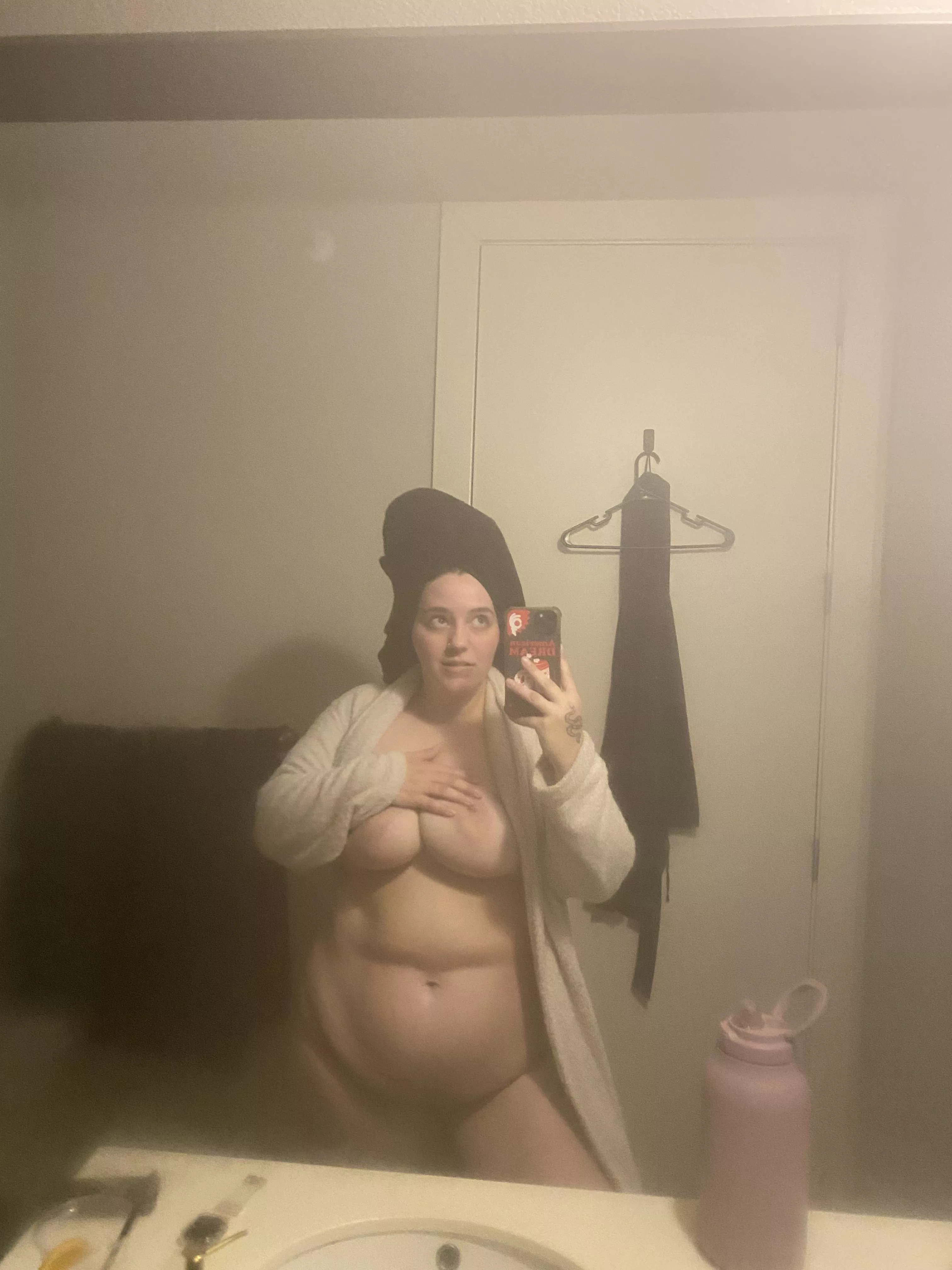 fresh out of the shower… it got a little steamy 🥵 posted by sleepy-sofia