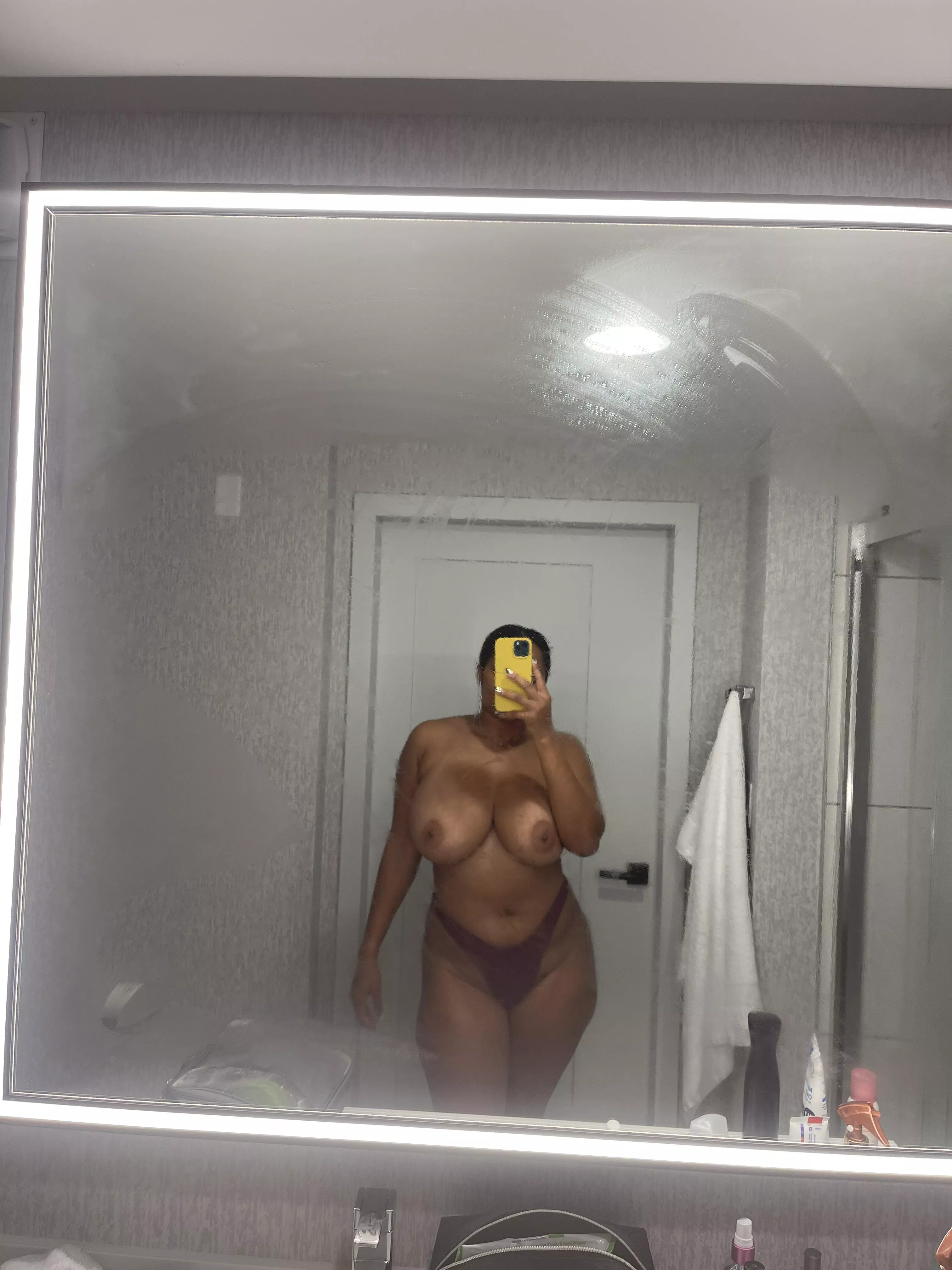 Fresh Out the Shower posted by jazzie_11