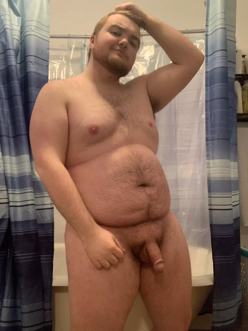 fresh out the shower posted by BigBoysDoItBetter