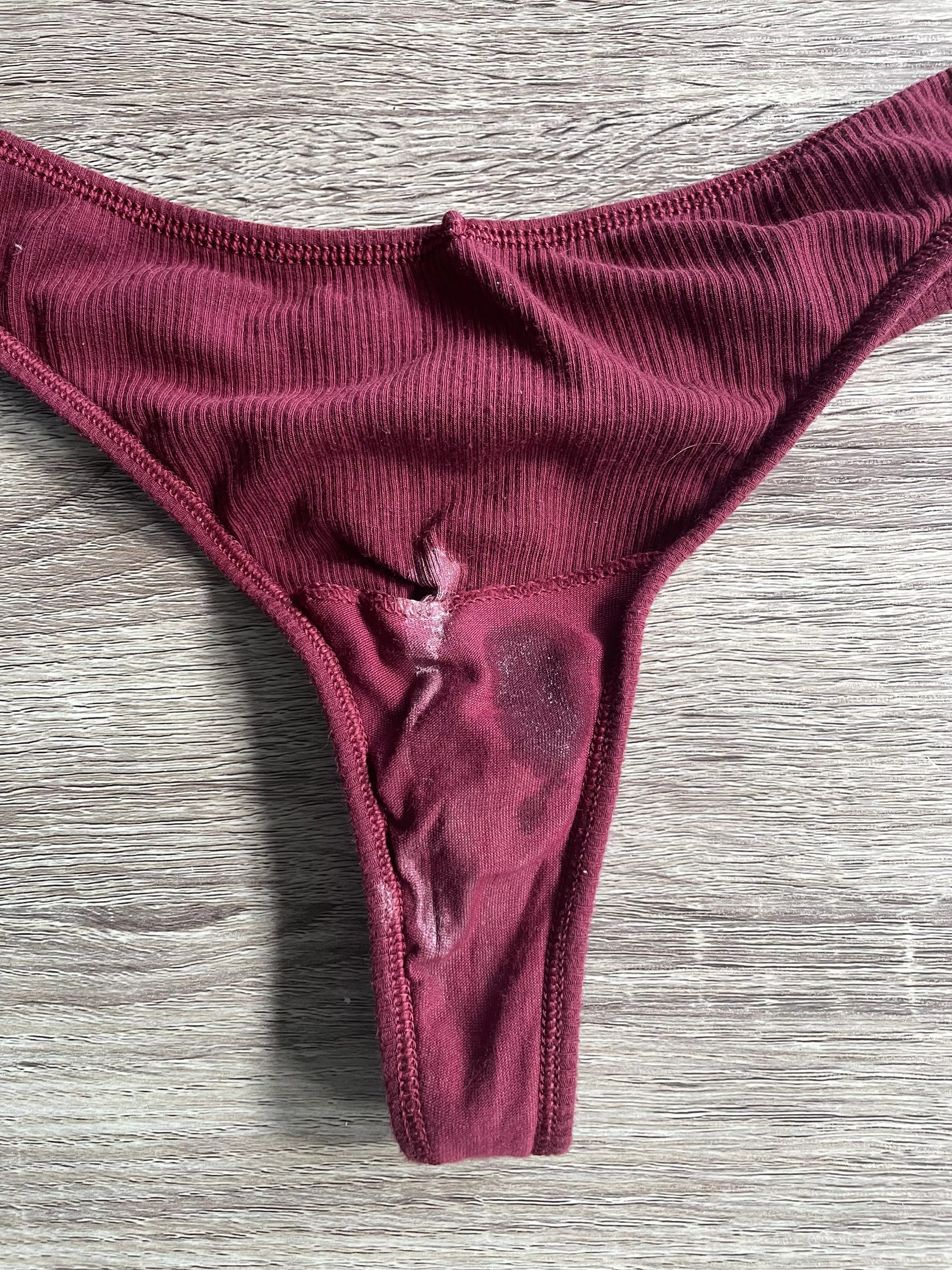 Freshly creamed in, who wants to taste? 👅 posted by cuban_thickeee