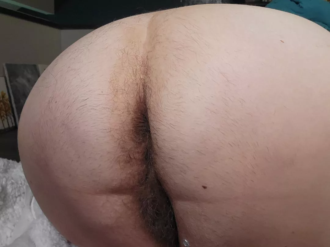 freshly mown ass grass posted by VanessaWhips