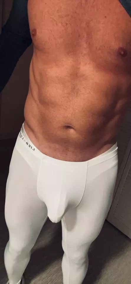 Friday flex after squats (m) 41 posted by ThomasBWC40