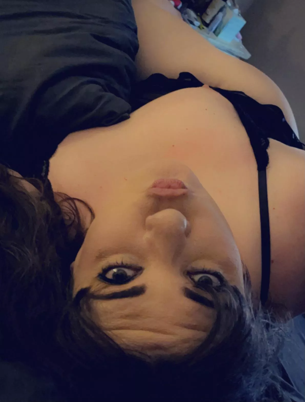 Friday, I missed you. 💋 posted by Wennys5239