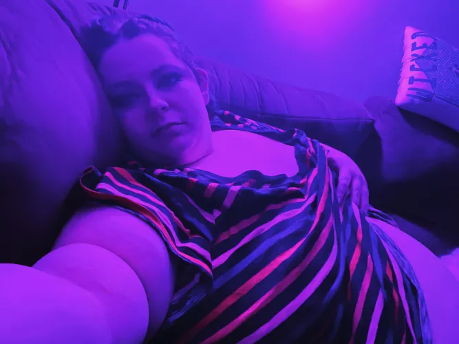 Friday night and I’m all alone 😏😇 by CeliaBBW