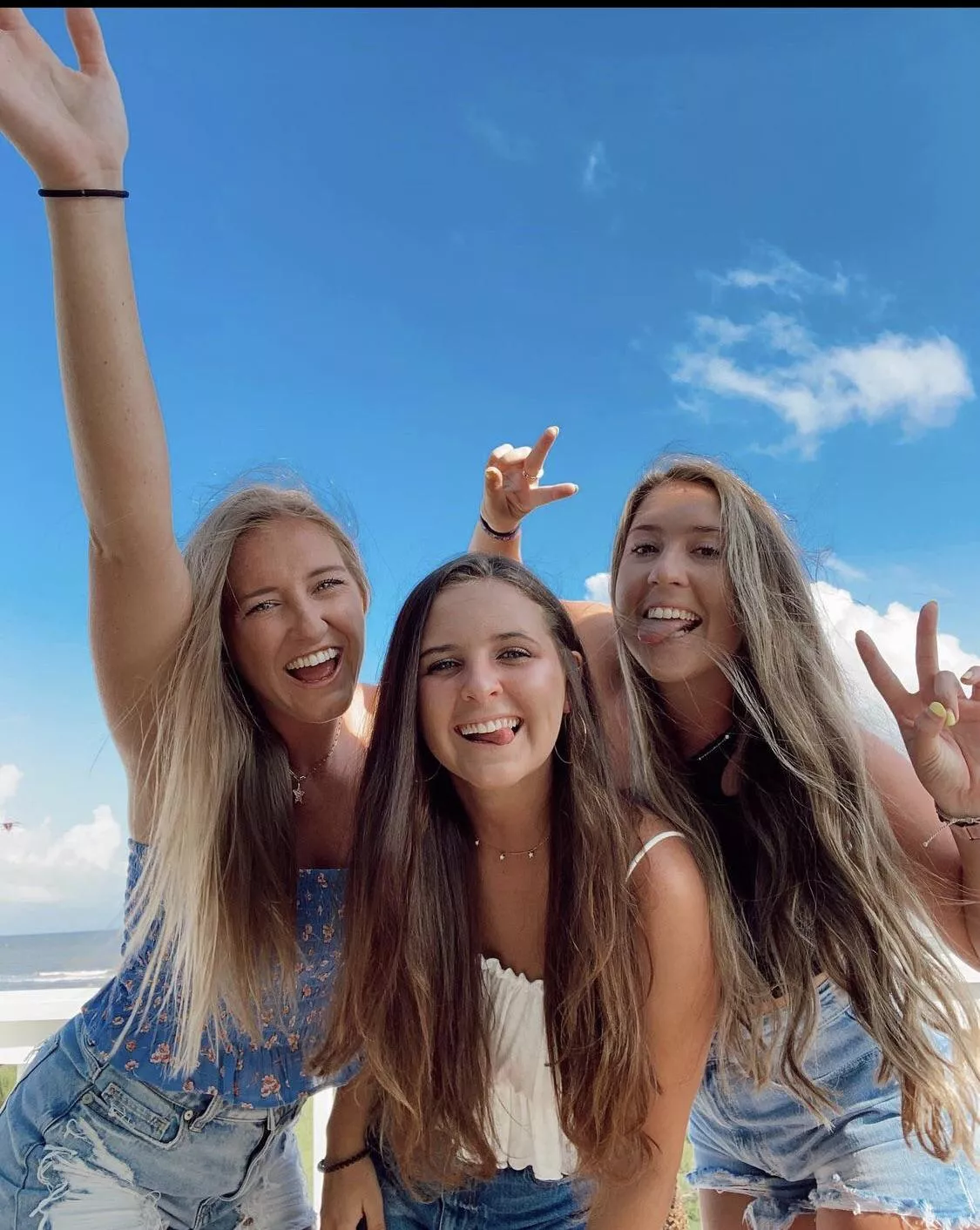 Friends posted by nouser1146