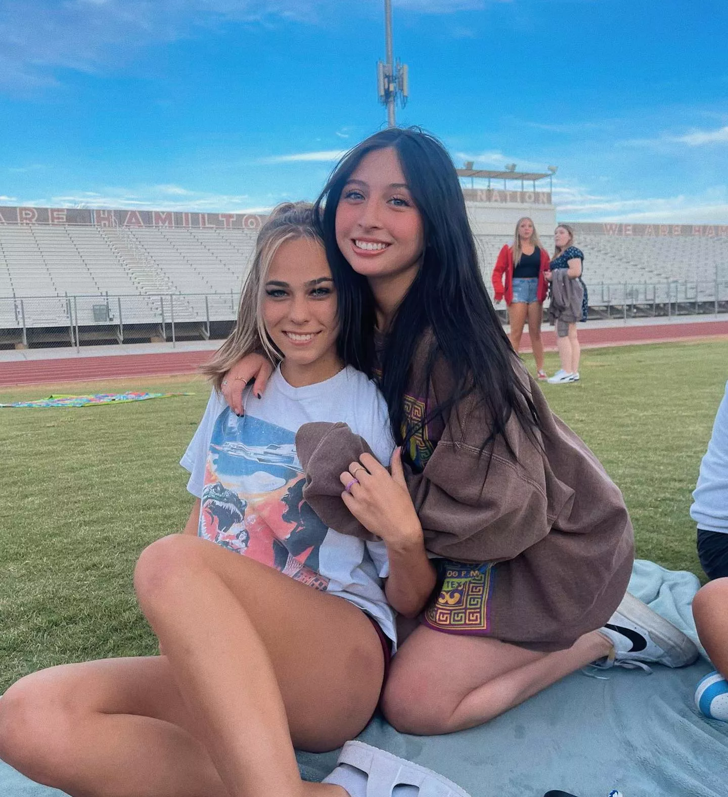 Friends posted by QueriousGorge