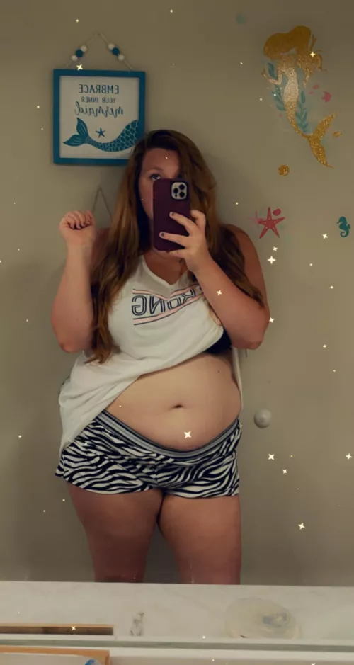 Friends? First time posting here , might be more than chubby by Momx3bbw