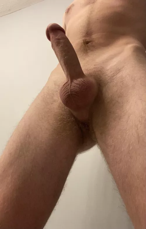 From below by madelt44