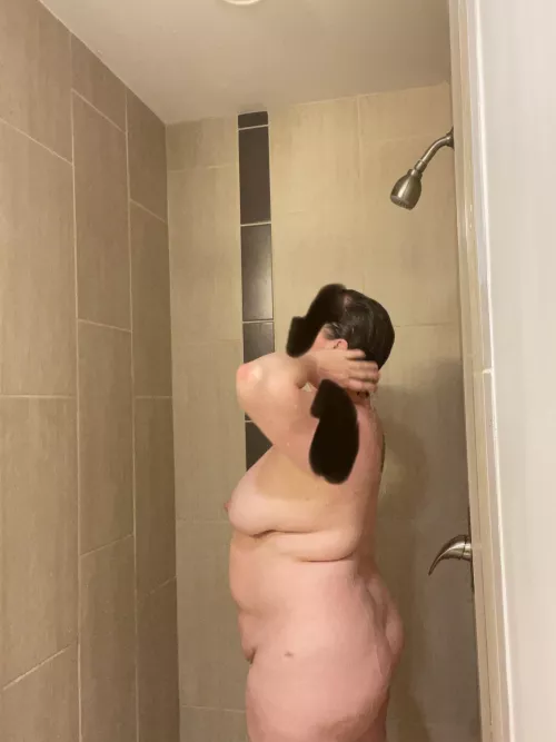 [F]Time to wash my hair by texassluttygal