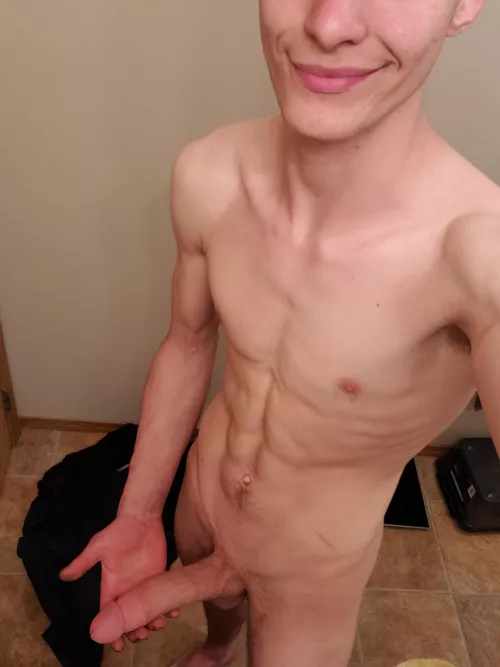 Fuck i love showing off by slimslippery