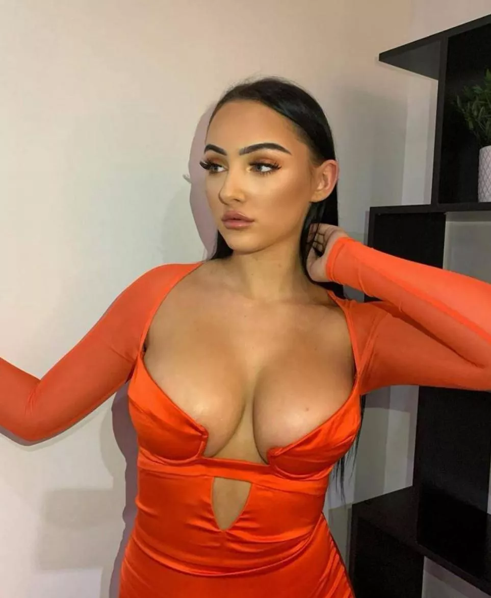 Fuck me 🥵 posted by WankersParadise