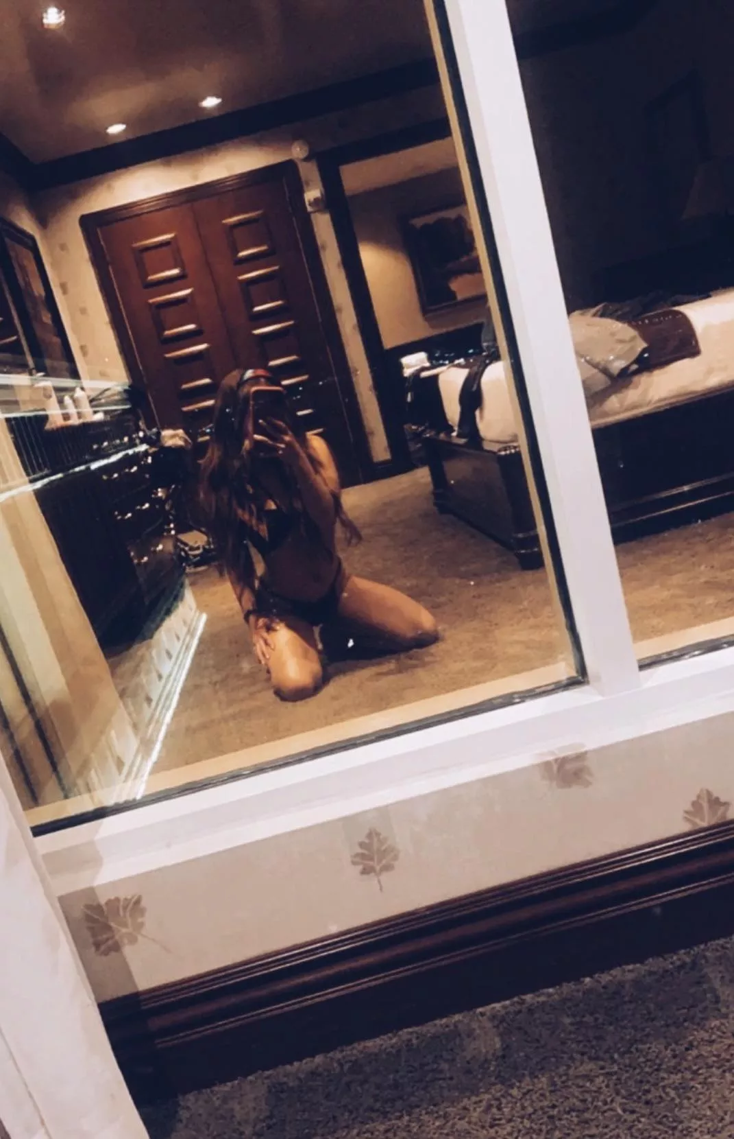 Fuck me hard in the hotel room while my husband loses money in the casino 😈 posted by snowjoebro