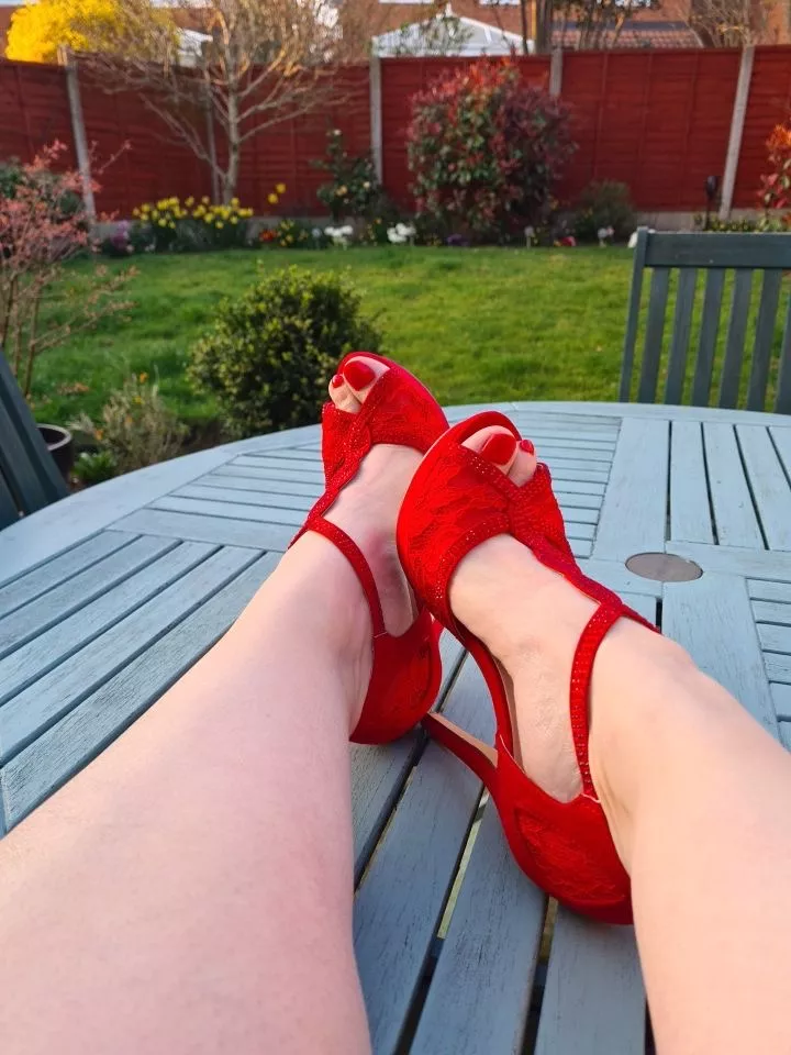 Fuck me in these shoes posted by Louise_fabs