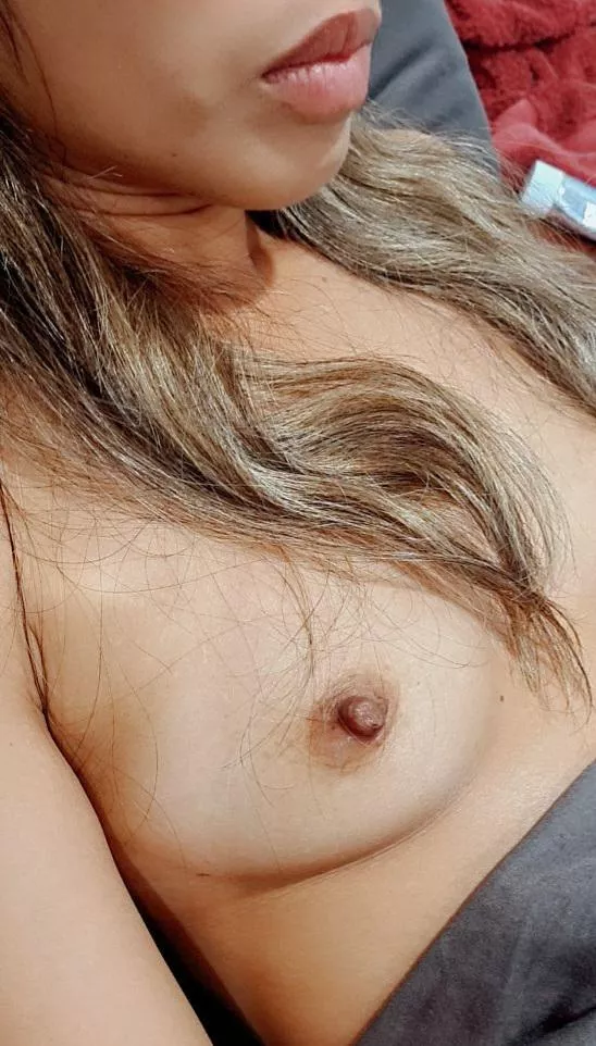 Fuck my mouth or my little boobs? [F]♡[29]♡ posted by UnderCoverAngel1993