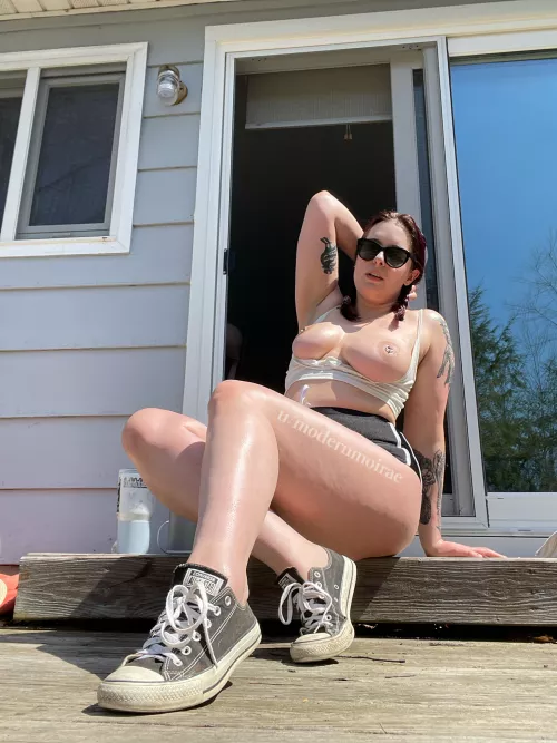 fuck yardwork come chill with me instead [f] 5’11” by ModernMoirae