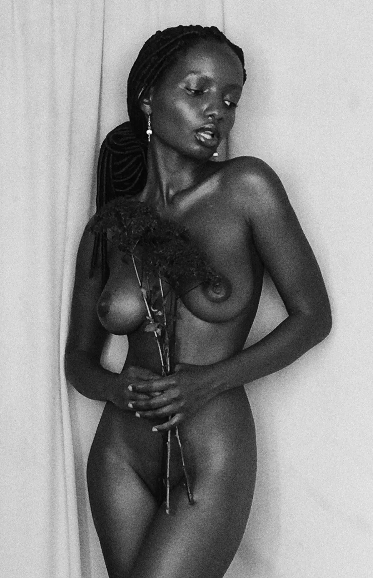 fully naked for u posted by shastawonder