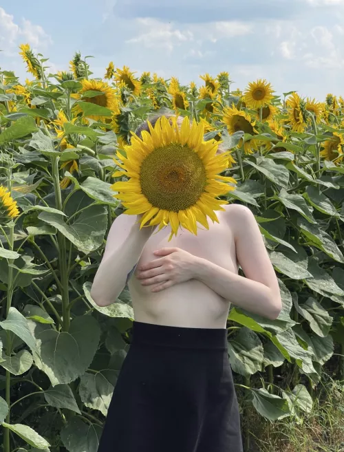 fun fact i never wear bras outside🙈 by pantylessmiss