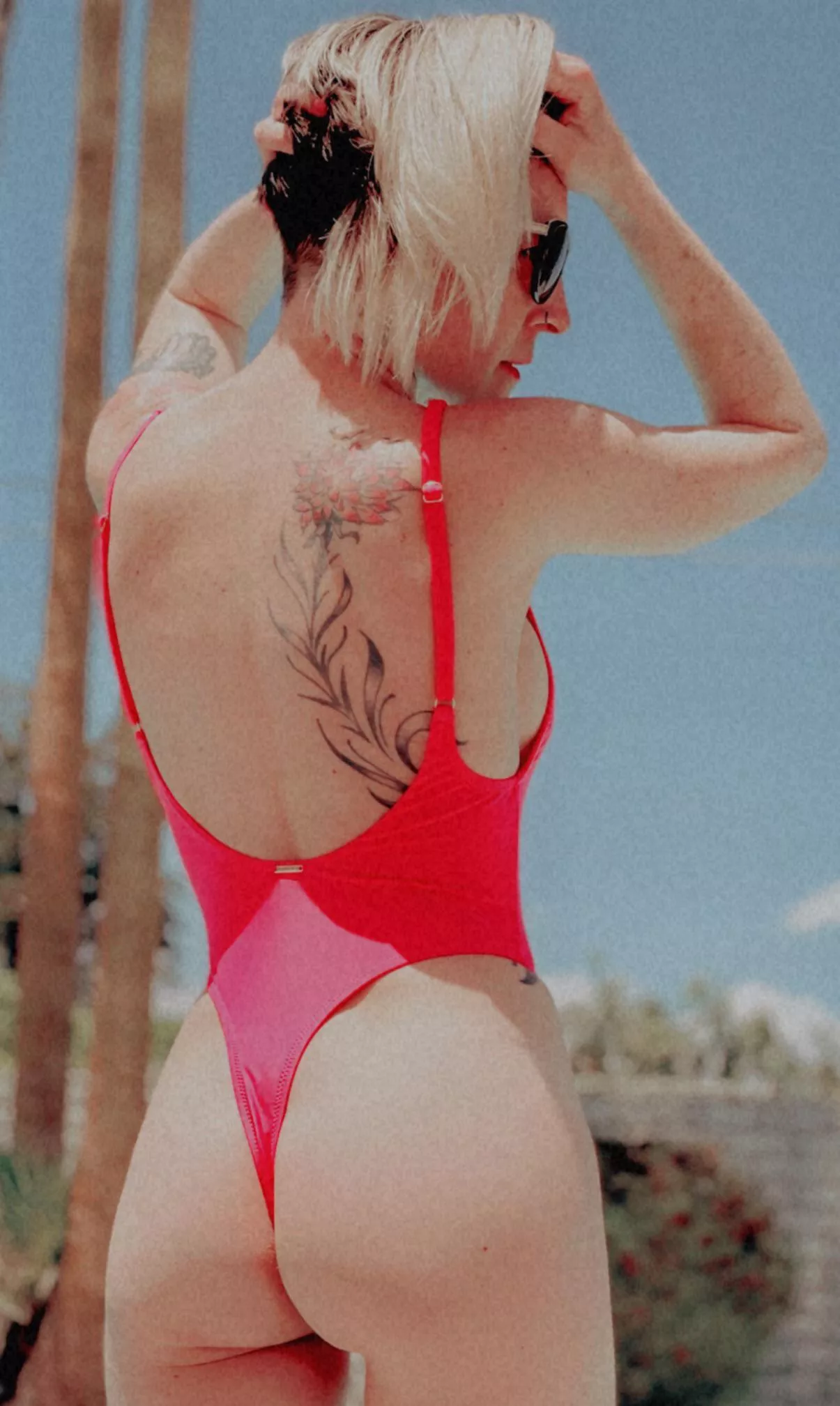 [f]un in the sun posted by caracorina