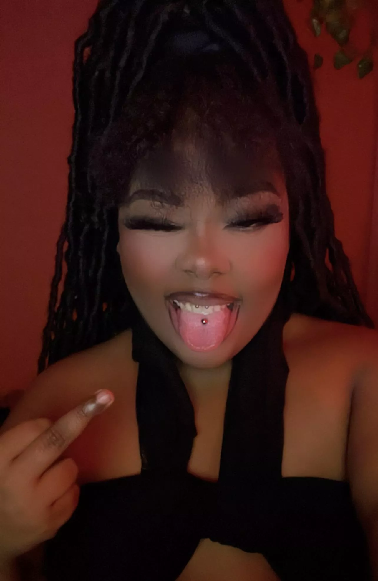 Fvck off ! [domme] [oc] posted by Cherryyyblossommm_