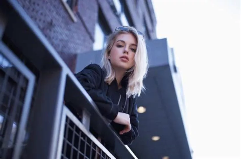 Gabby C Thomas posted by bobbyUP-MKII