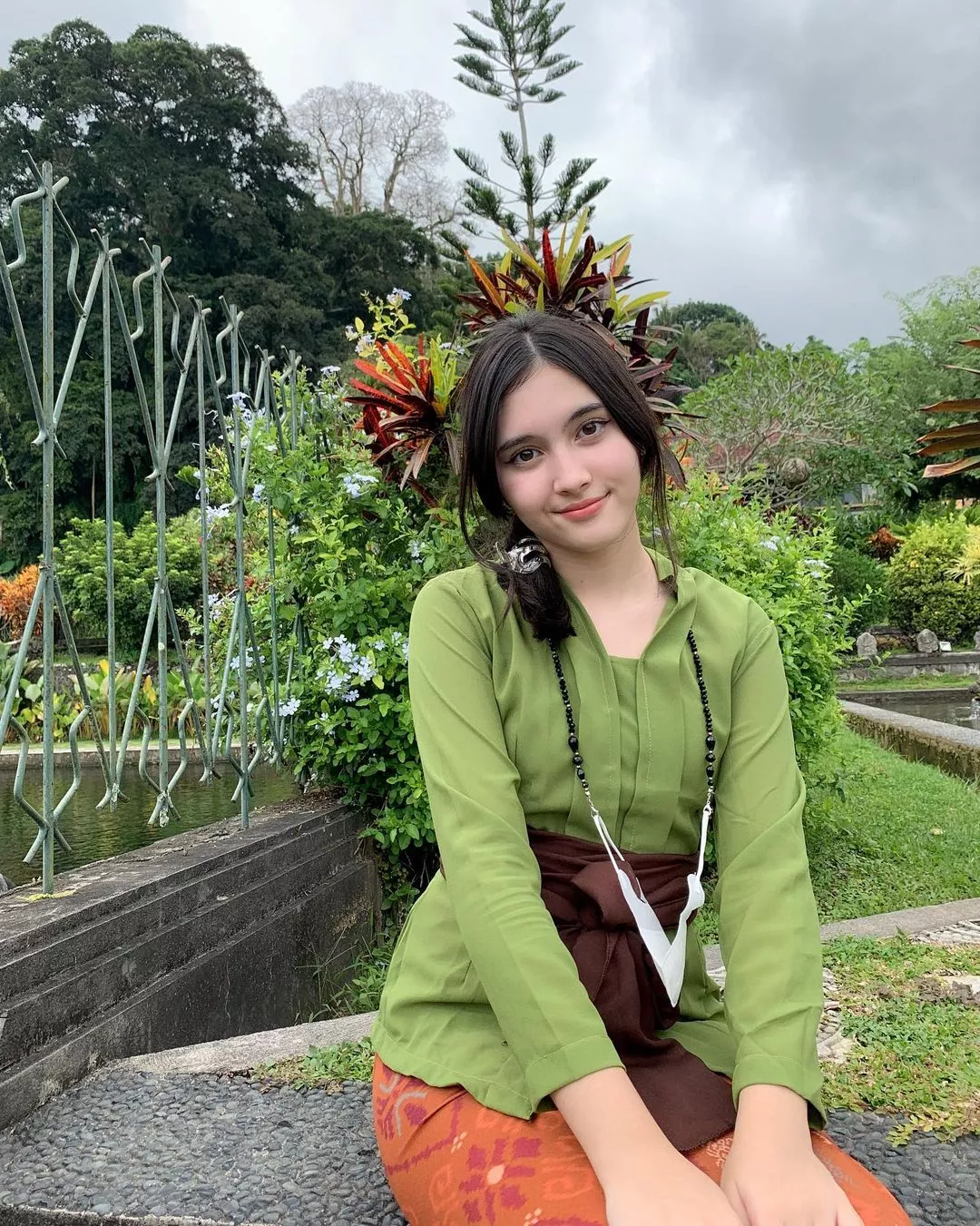 Gabriella rosse posted by ranazoik