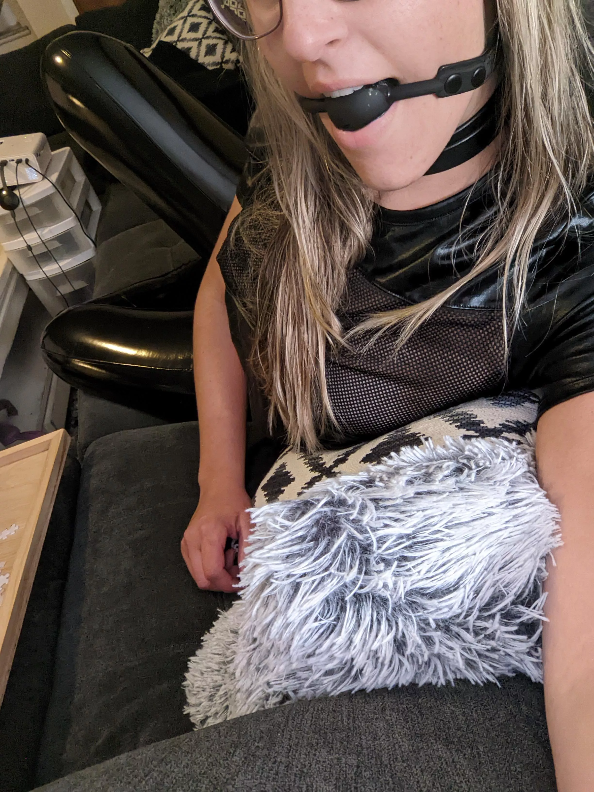 Gagged for your enjoyment posted by collaredbabe