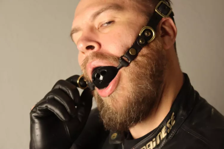 gagged leather lover 😈 by Sabersmyth