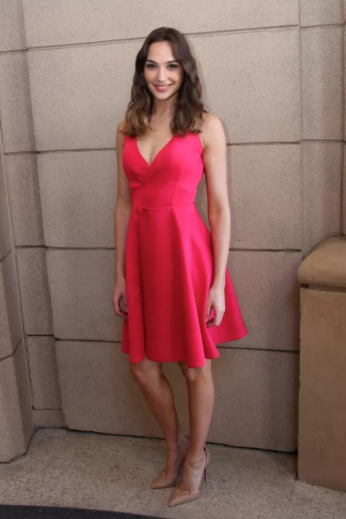 Gal Gadot by Grandvilleq